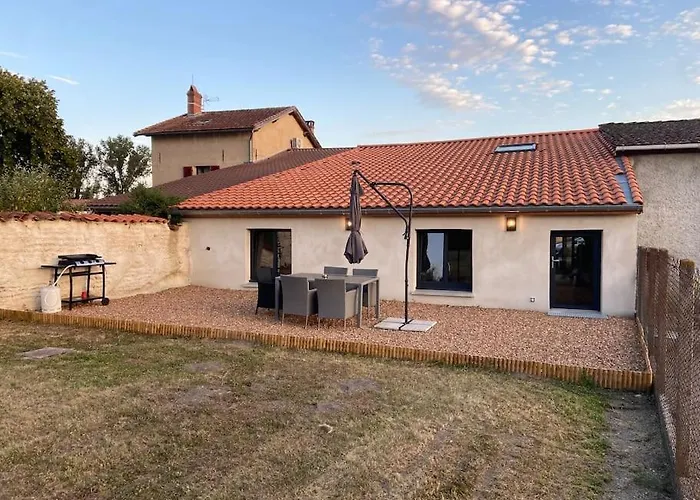 L' Atelier De Lulu, Pour 6 Personnes Holiday home *