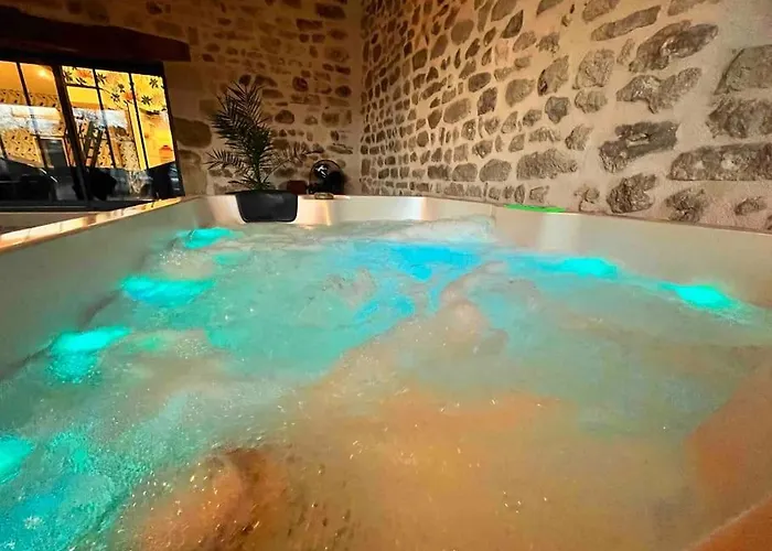 Holiday home L' Atelier De Lulu, Pour 6 Personnes *