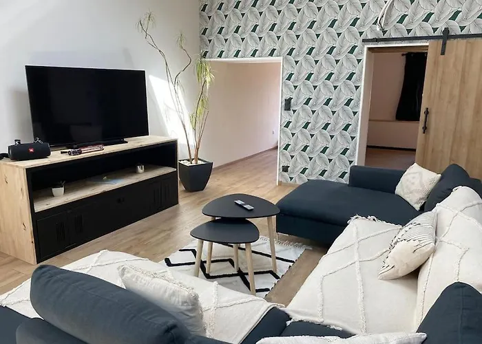 Holiday home L' Atelier De Lulu, Pour 6 Personnes *